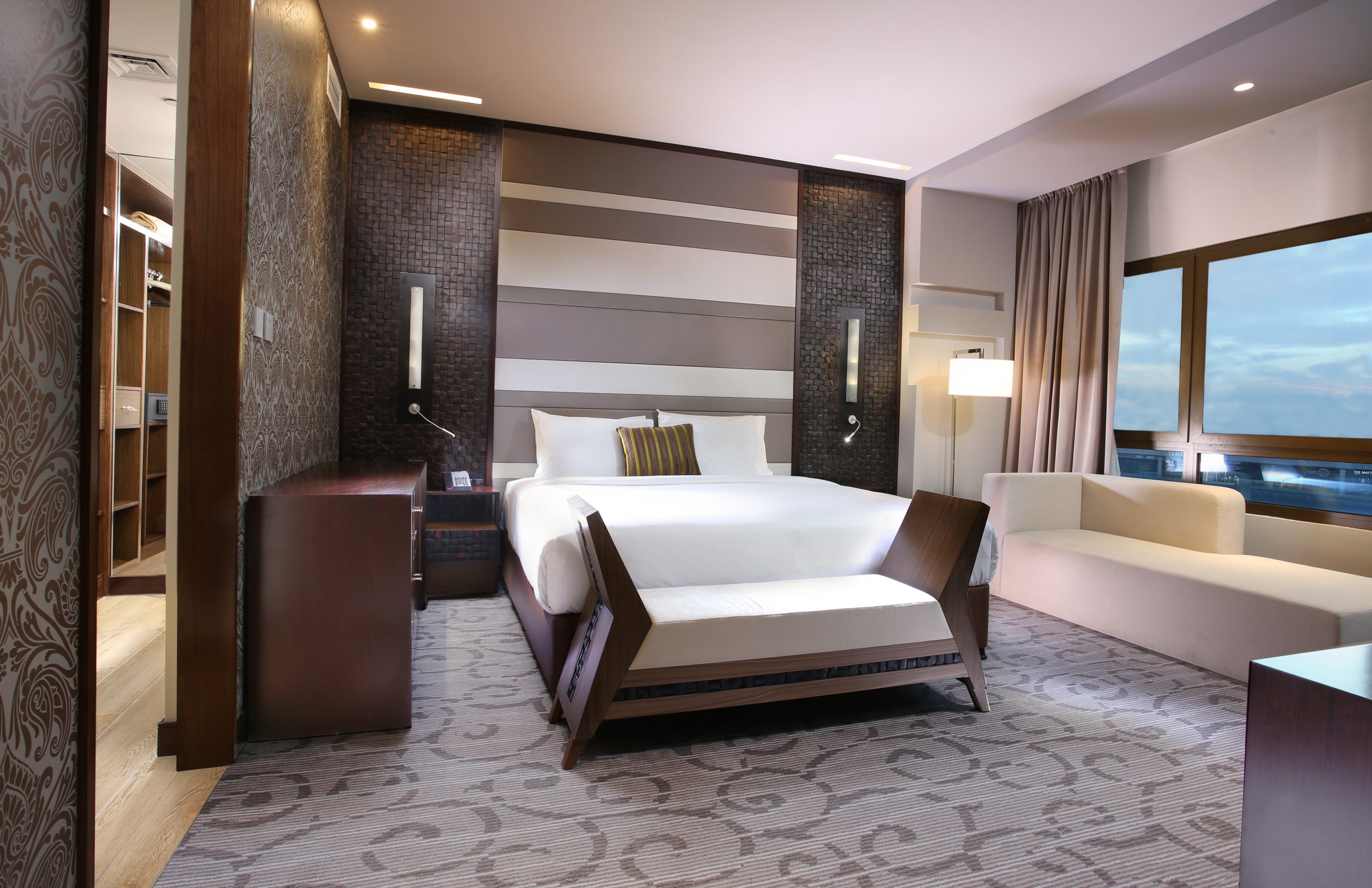 Ambassador Suite (1)